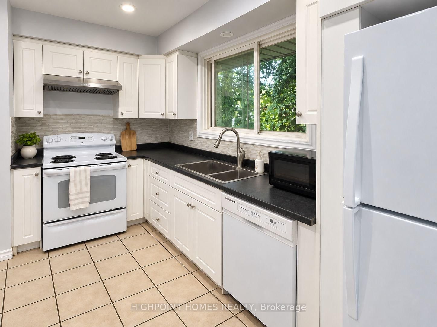 560 Glen Forrest Boulevard • Waterloo, ON photo 12