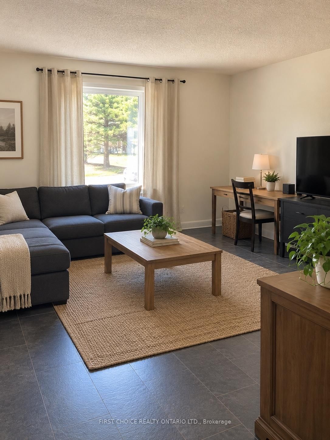 122 Rothesay Drive • Ottawa, ON photo 5
