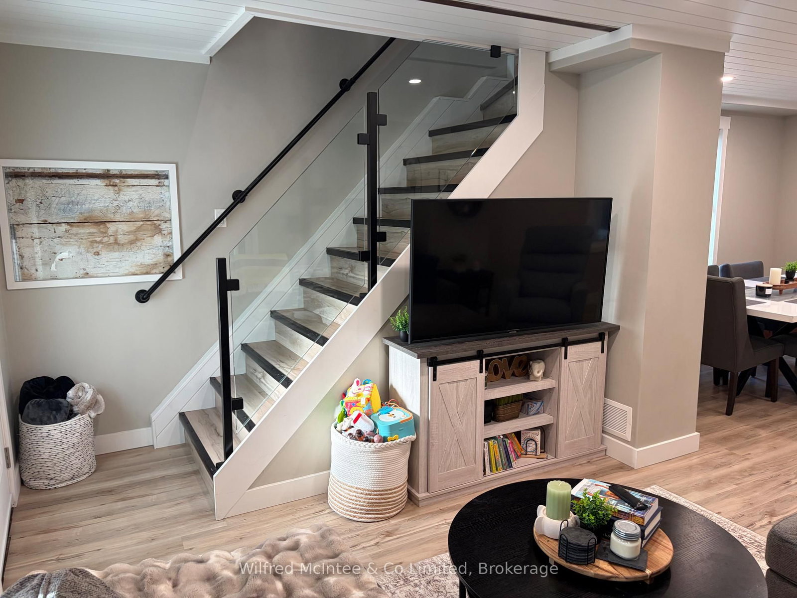 309 Alma Street • Brockton, ON photo 32