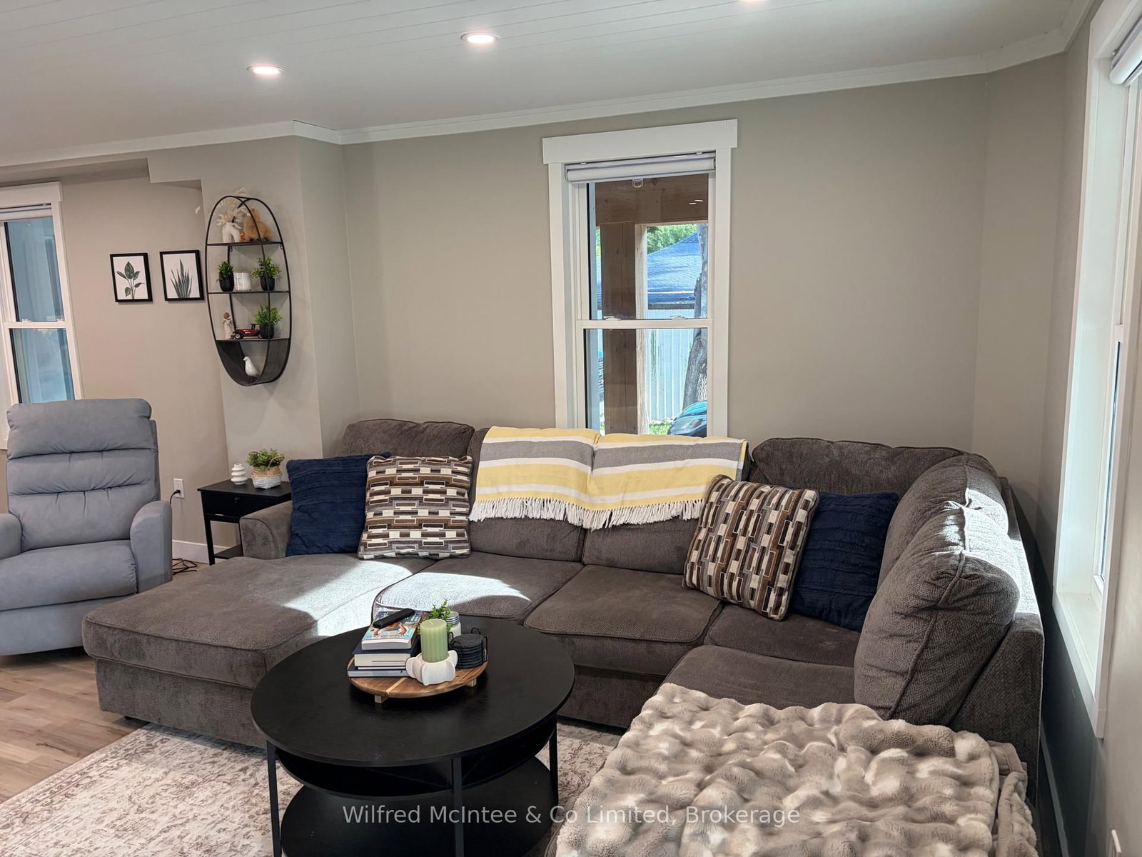 309 Alma Street • Brockton, ON photo 34