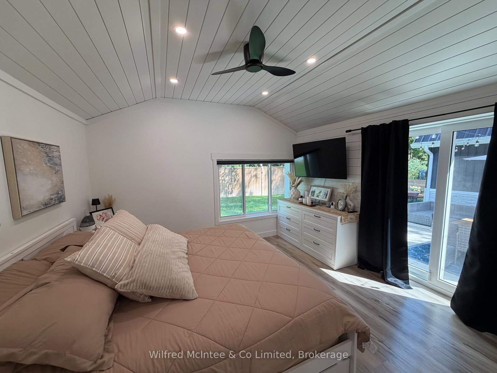 309 Alma Street • Brockton, ON photo 39