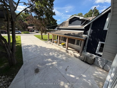 309 Alma Street • Brockton, ON photo 4