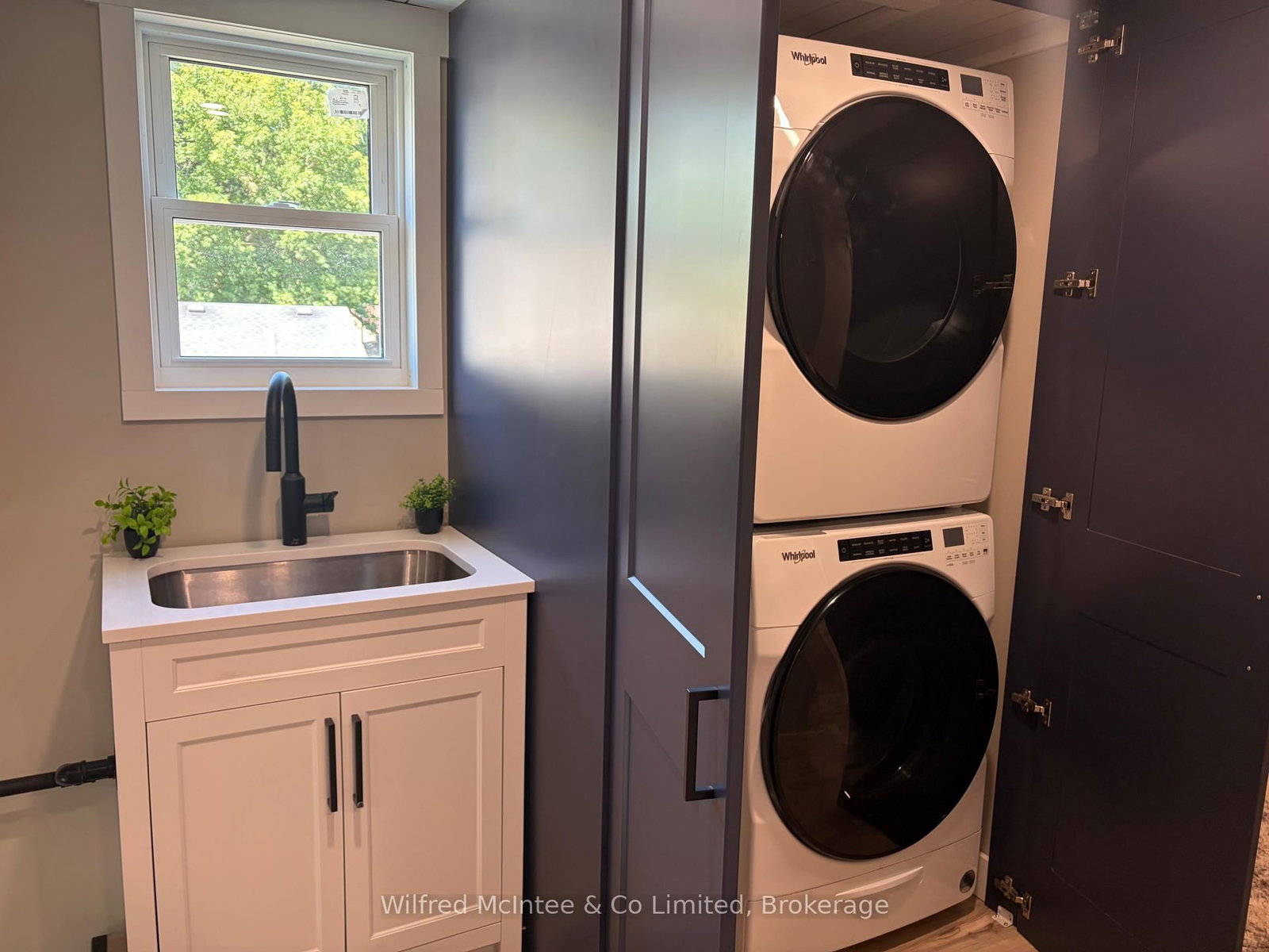 309 Alma Street • Brockton, ON photo 43