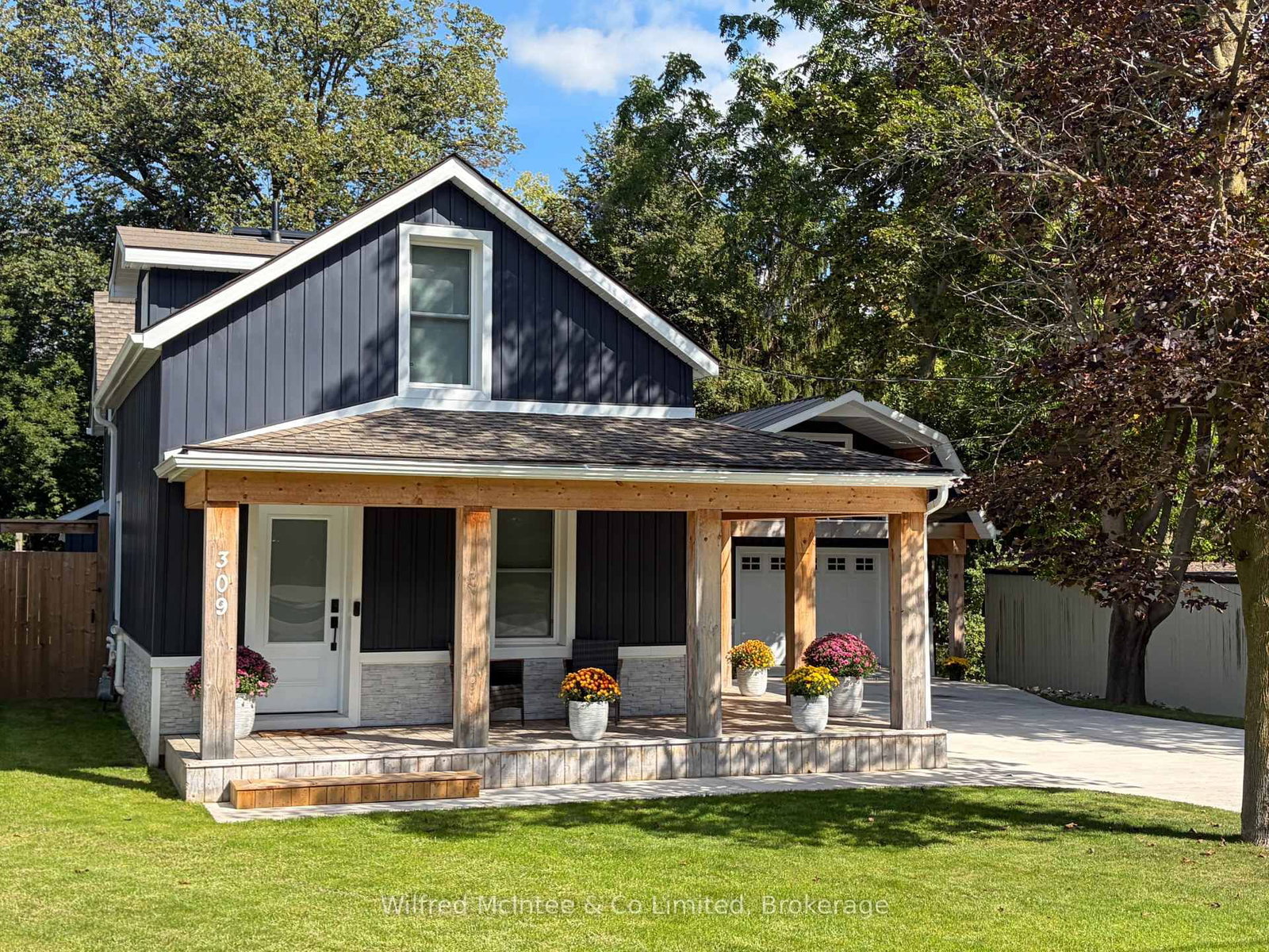 309 Alma Street • Brockton, ON photo 7