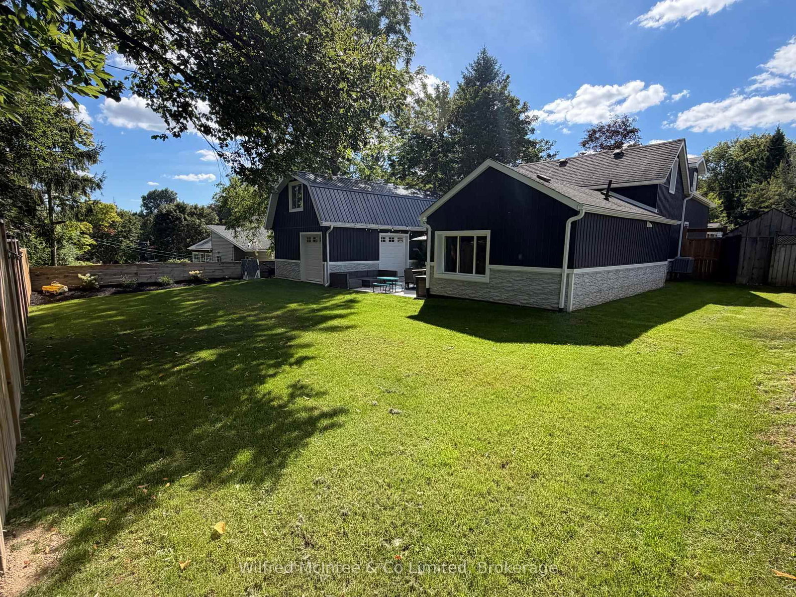 309 Alma Street • Brockton, ON photo 9