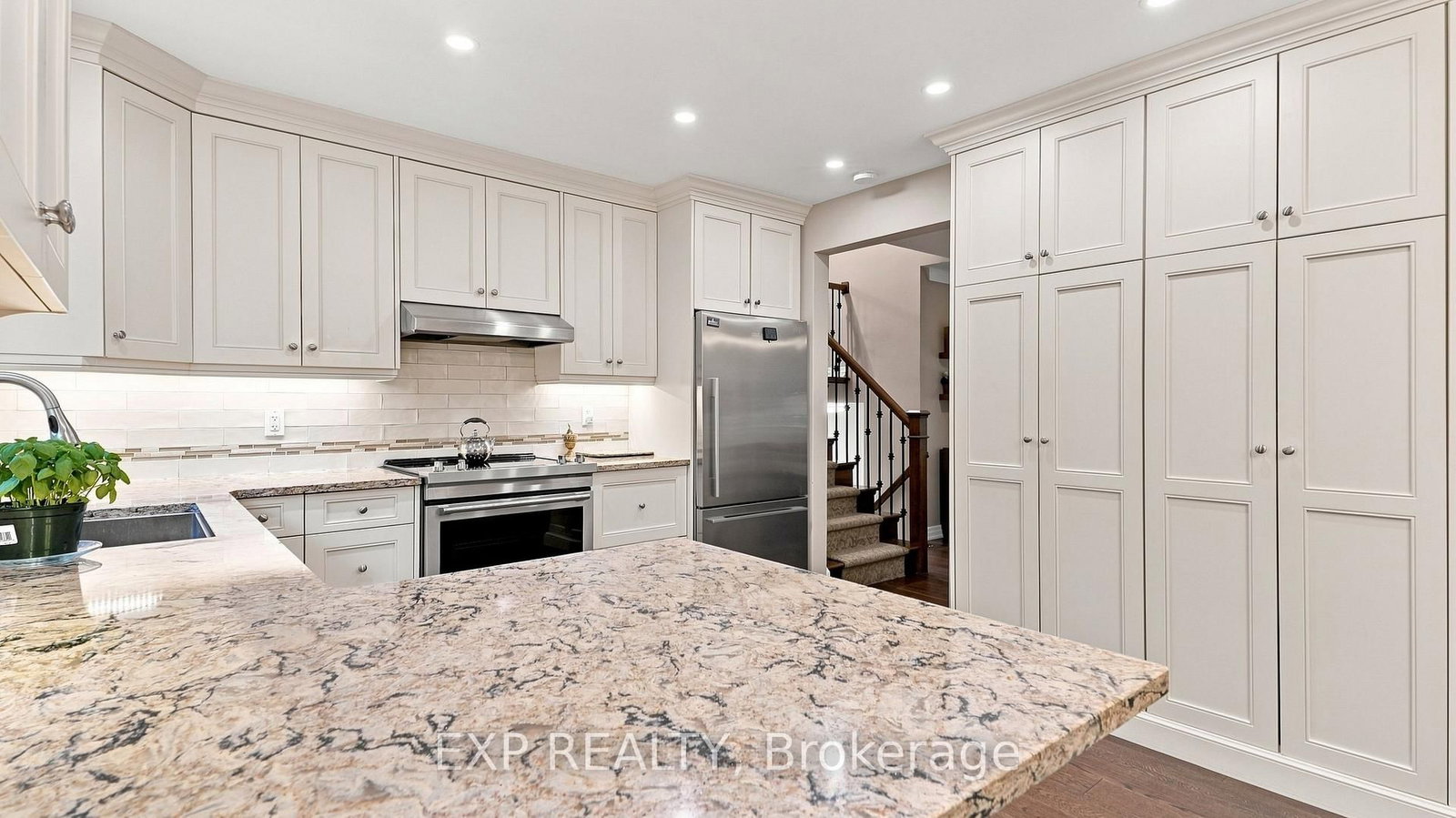 73 Westgate Park Drive • St. Catharines, ON photo 17
