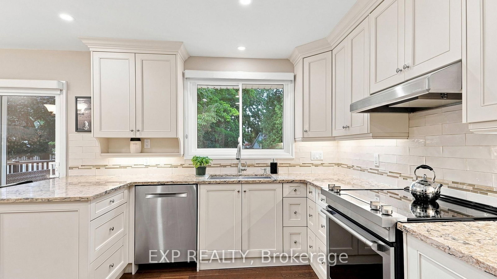 73 Westgate Park Drive • St. Catharines, ON photo 18