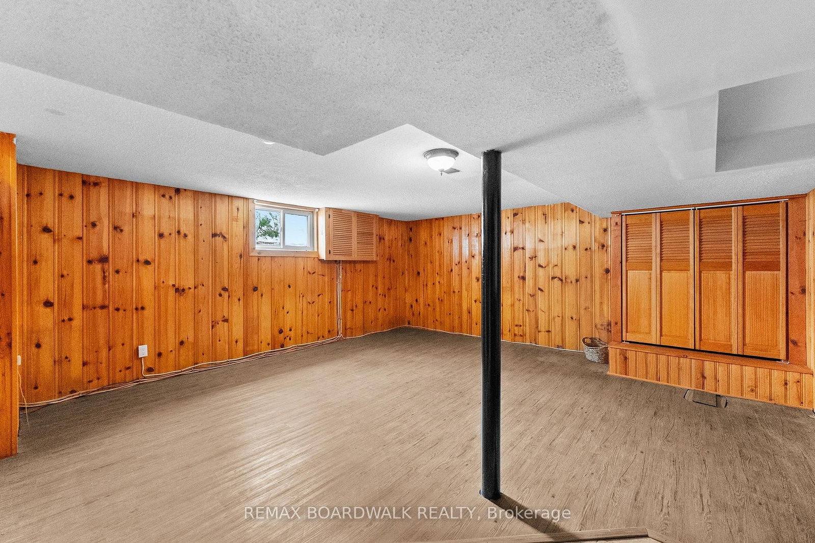 208 Oxford Street E • North Grenville, ON photo 19