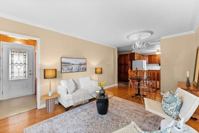 208 Oxford Street E • North Grenville, ON photo 4