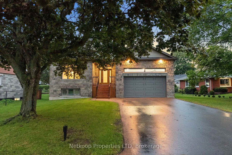 30 Lakeview Drive