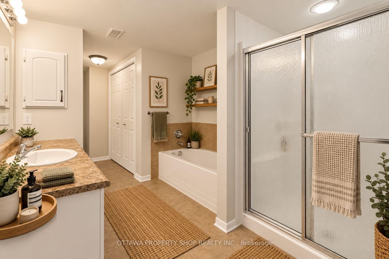 1-2086 Valin St, Ottawa, view 12