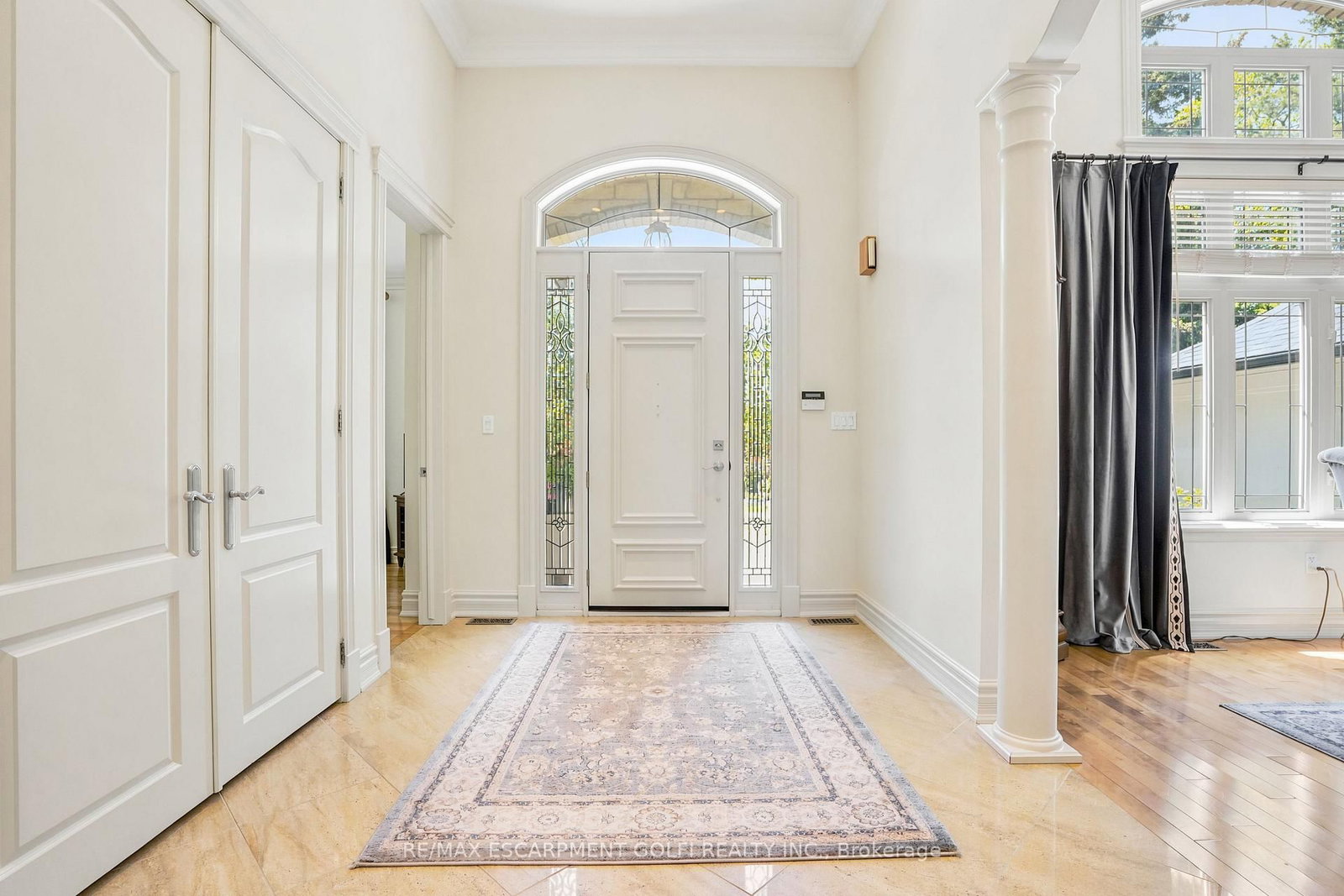 1863 Shaver Road • Hamilton, ON photo 5