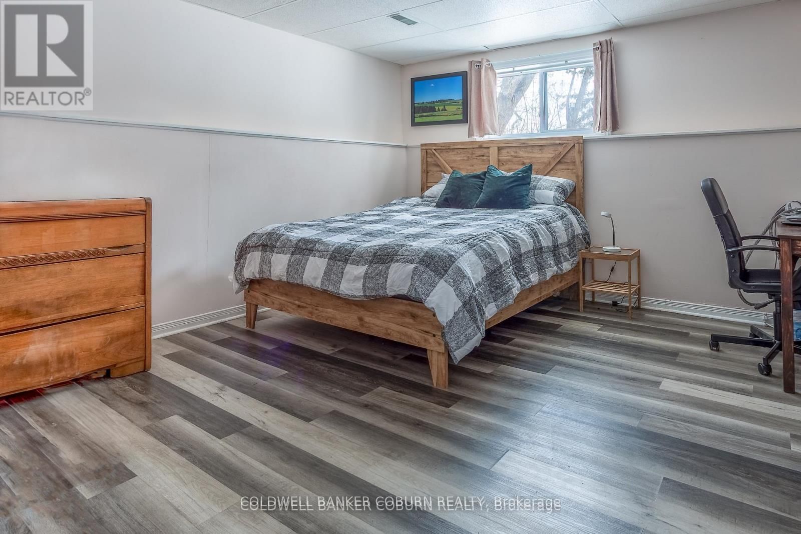 28 Landrigan Street • Arnprior, ON photo 17