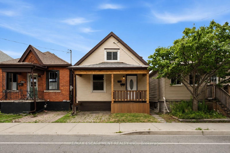 1062 Cannon Street E