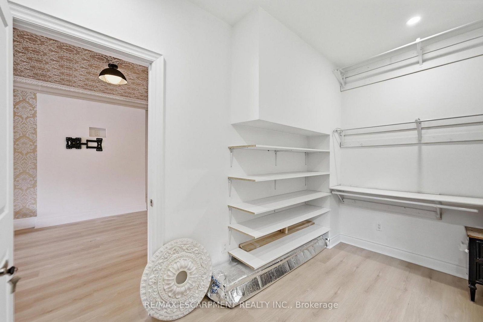 1062 Cannon Street E • Hamilton, ON photo 11