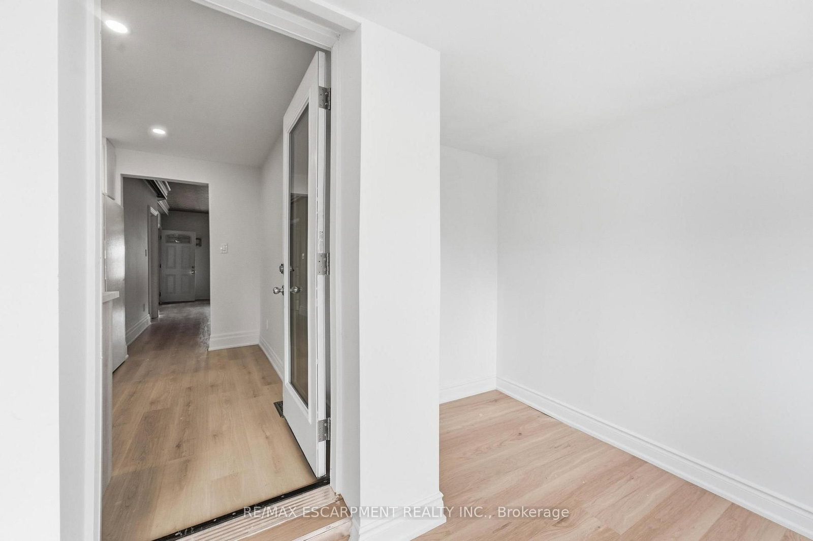 1062 Cannon Street E • Hamilton, ON photo 22