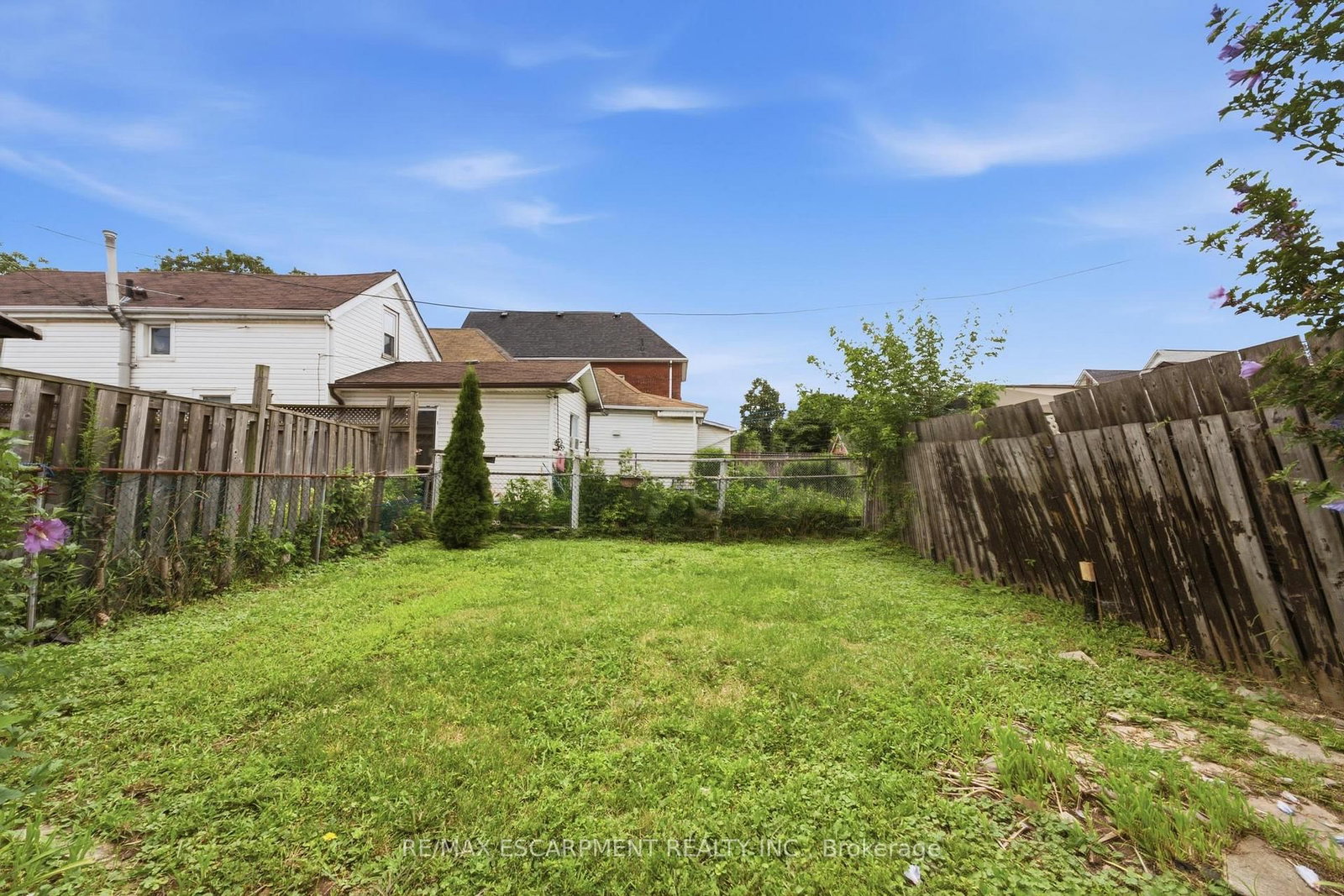 1062 Cannon Street E • Hamilton, ON photo 25