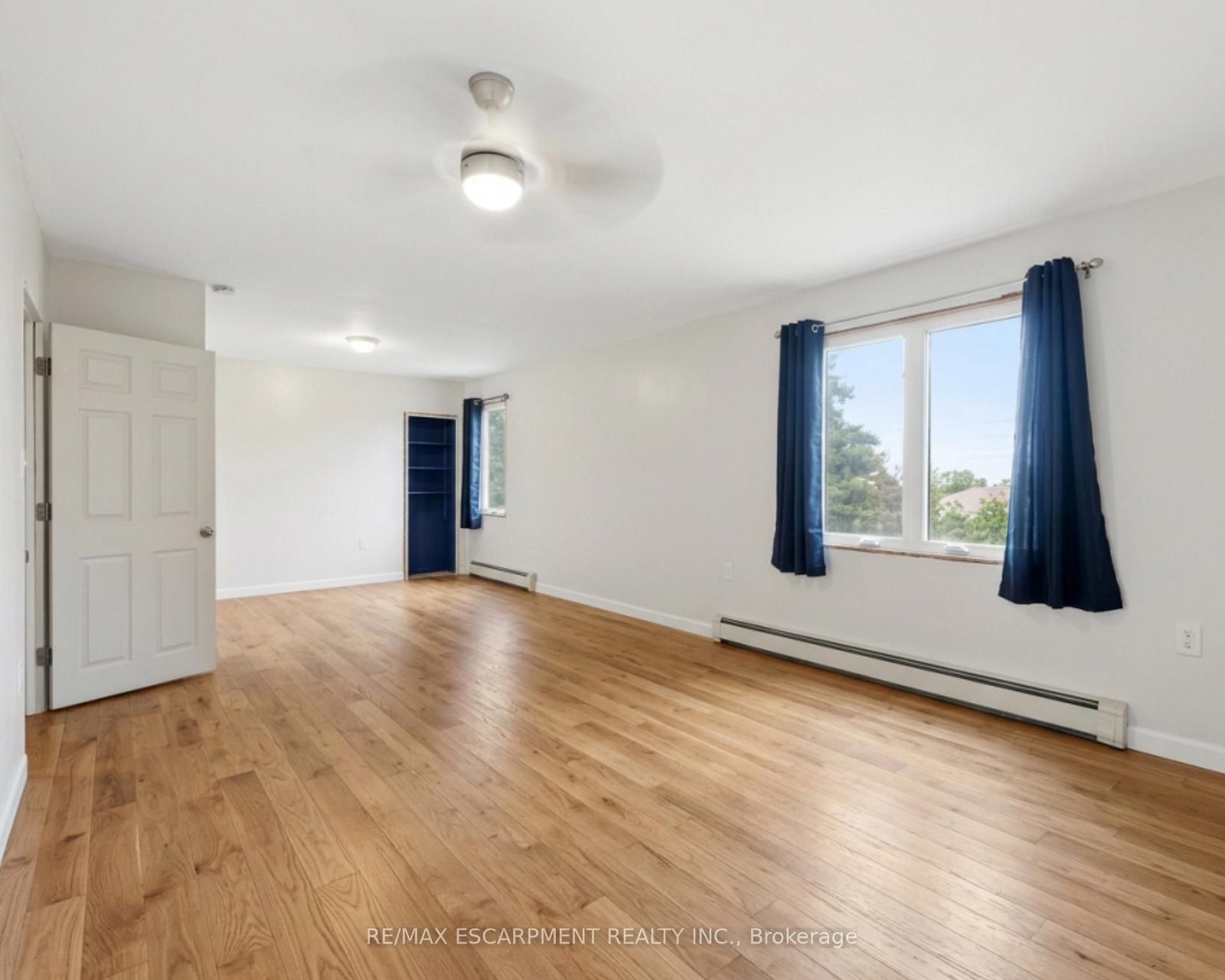 8404 Chippewa Road • Hamilton, ON photo 26