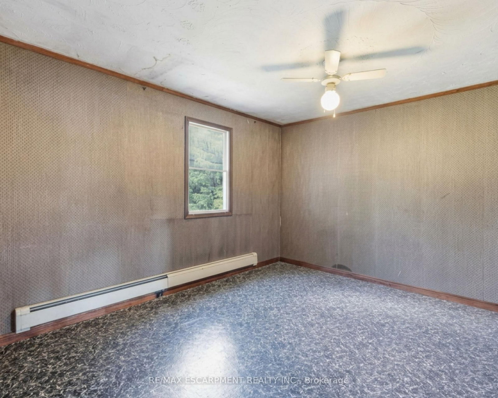 8404 Chippewa Road • Hamilton, ON photo 27