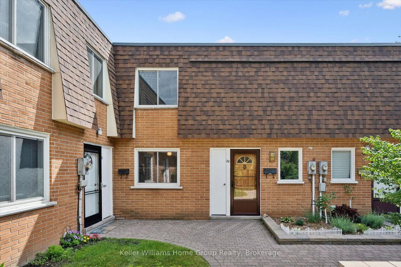 22 - 120 Country Club Drive