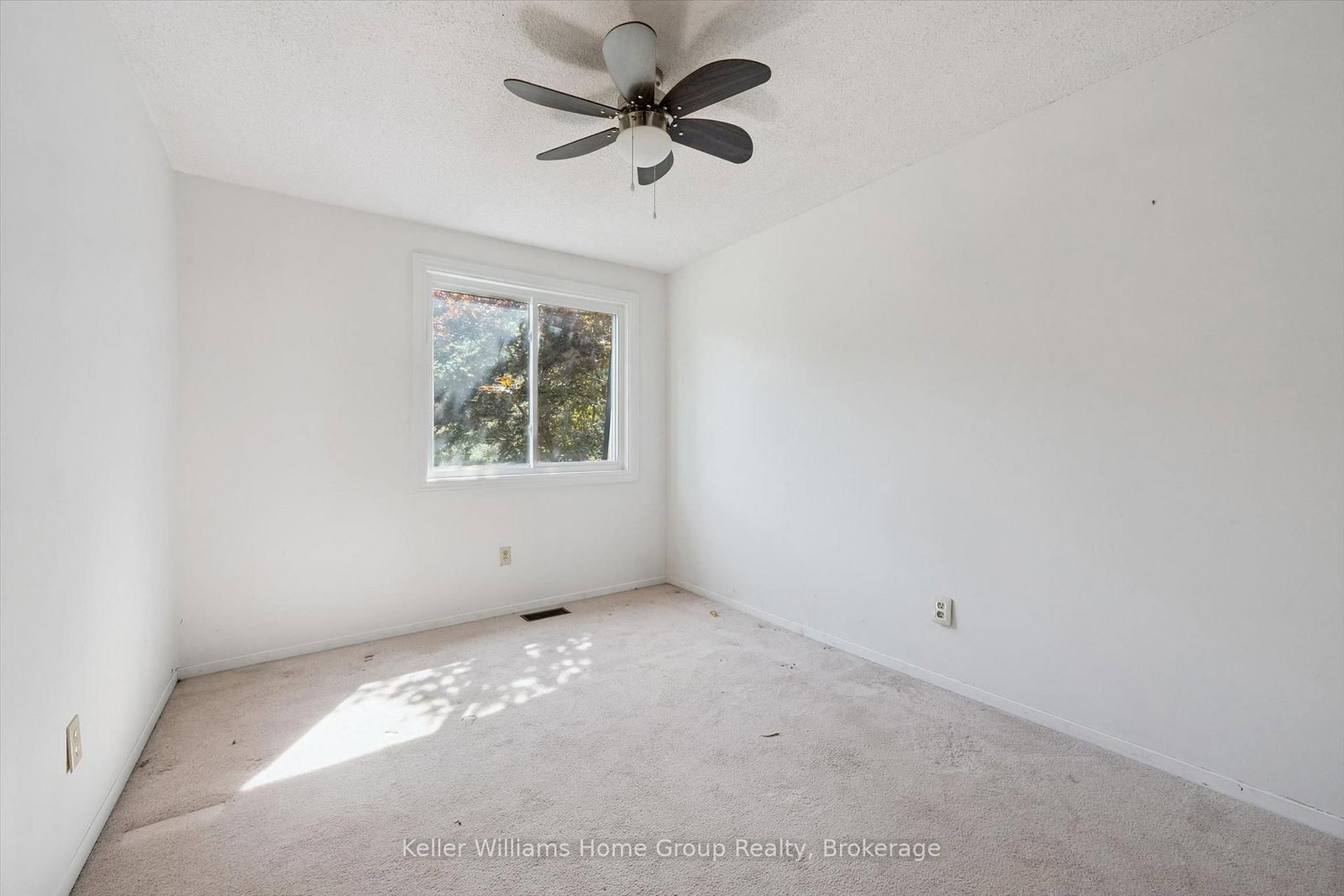 120 Country Club Drive • #22 • Guelph, ON photo 23