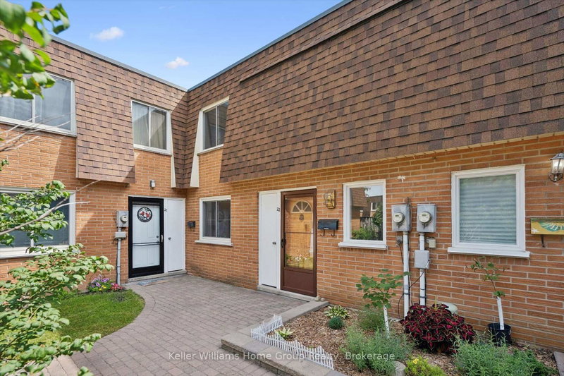 22 - 120 Country Club Drive