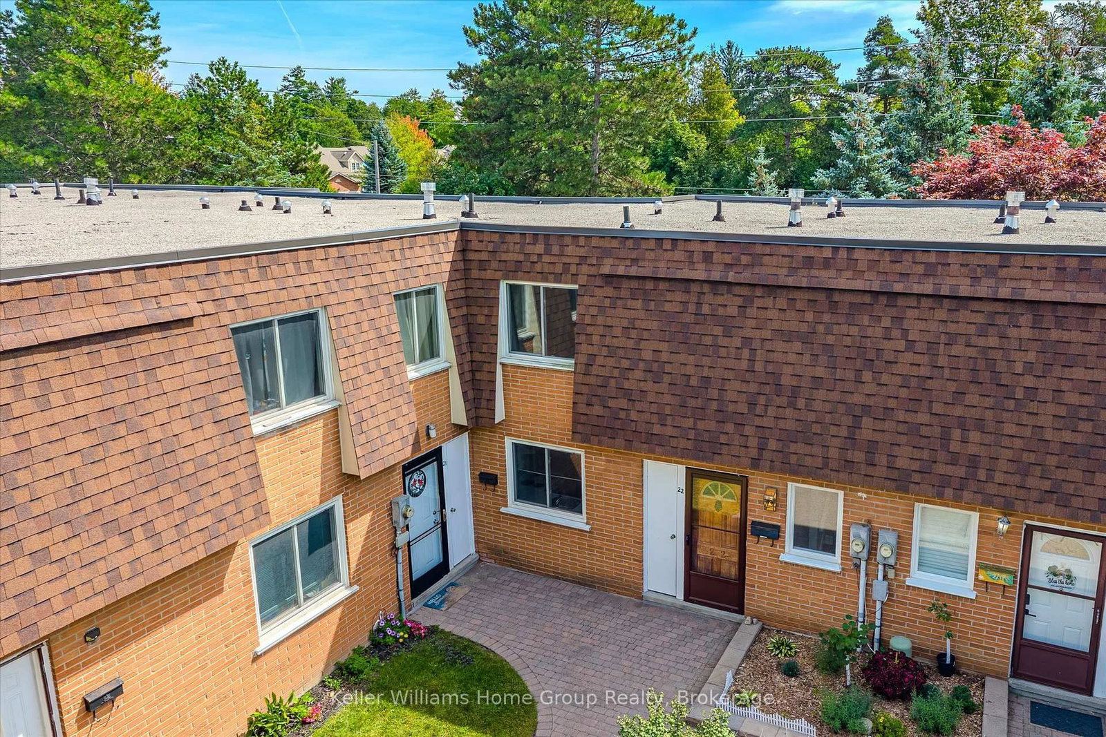 120 Country Club Drive • #22 • Guelph, ON photo 32
