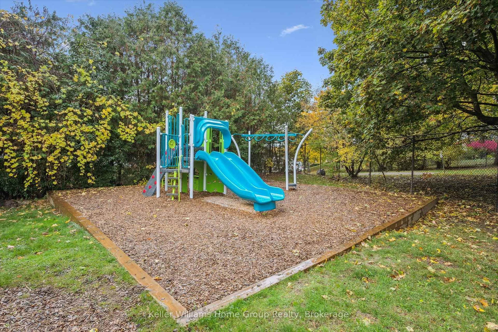 120 Country Club Drive • #22 • Guelph, ON photo 36