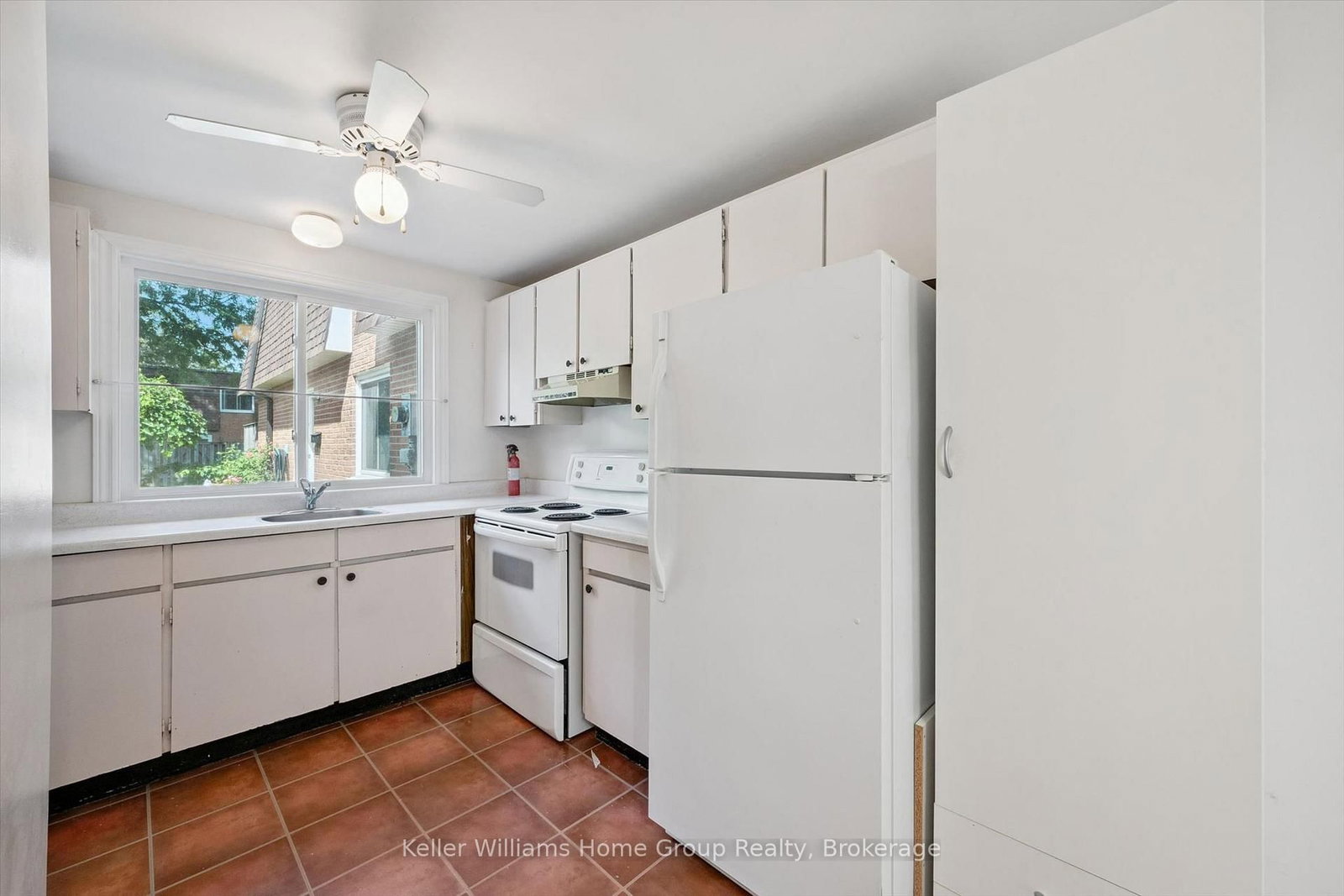 120 Country Club Drive • #22 • Guelph, ON photo 9