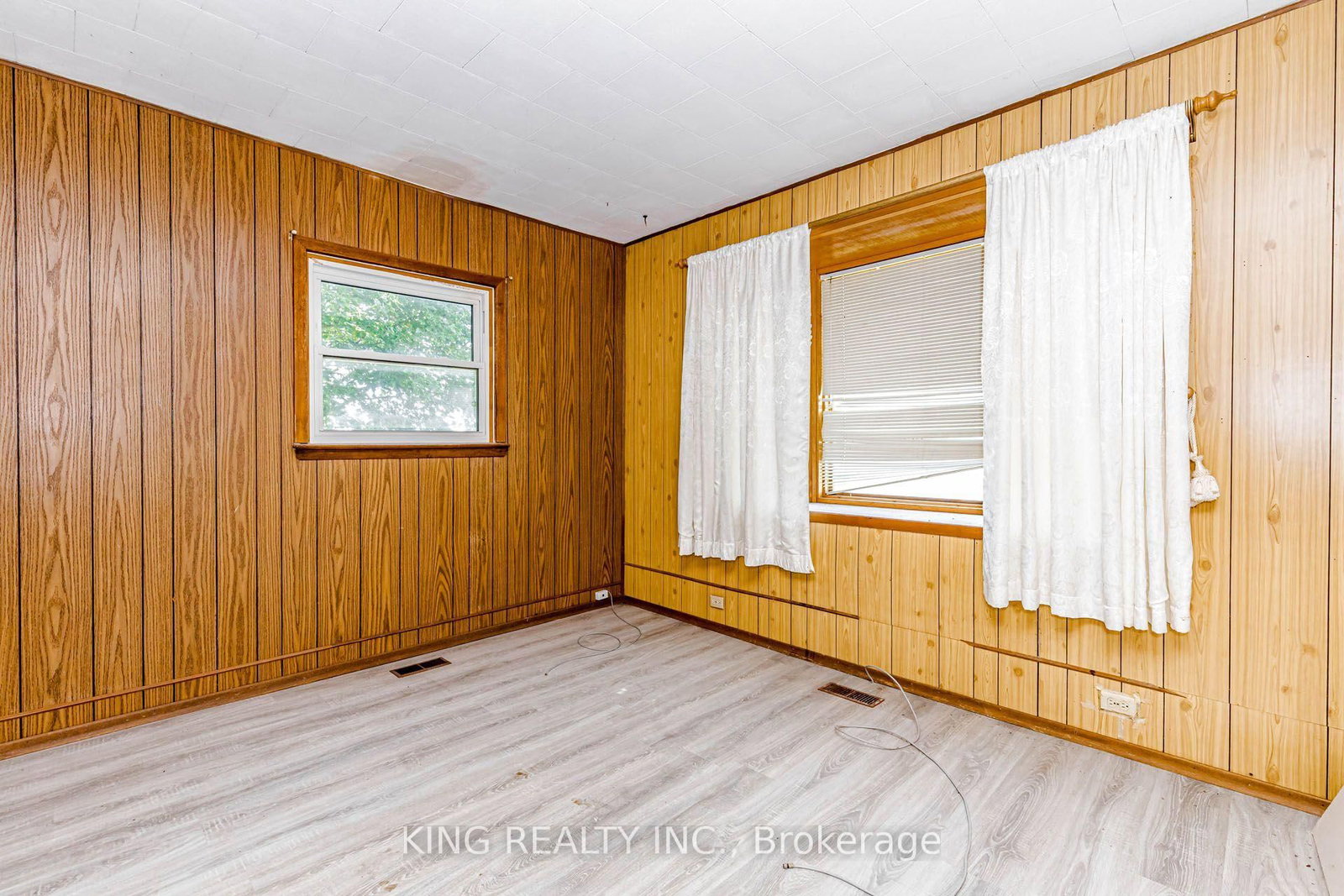 4538 DORCHESTER Road • Thames Centre, ON photo 19