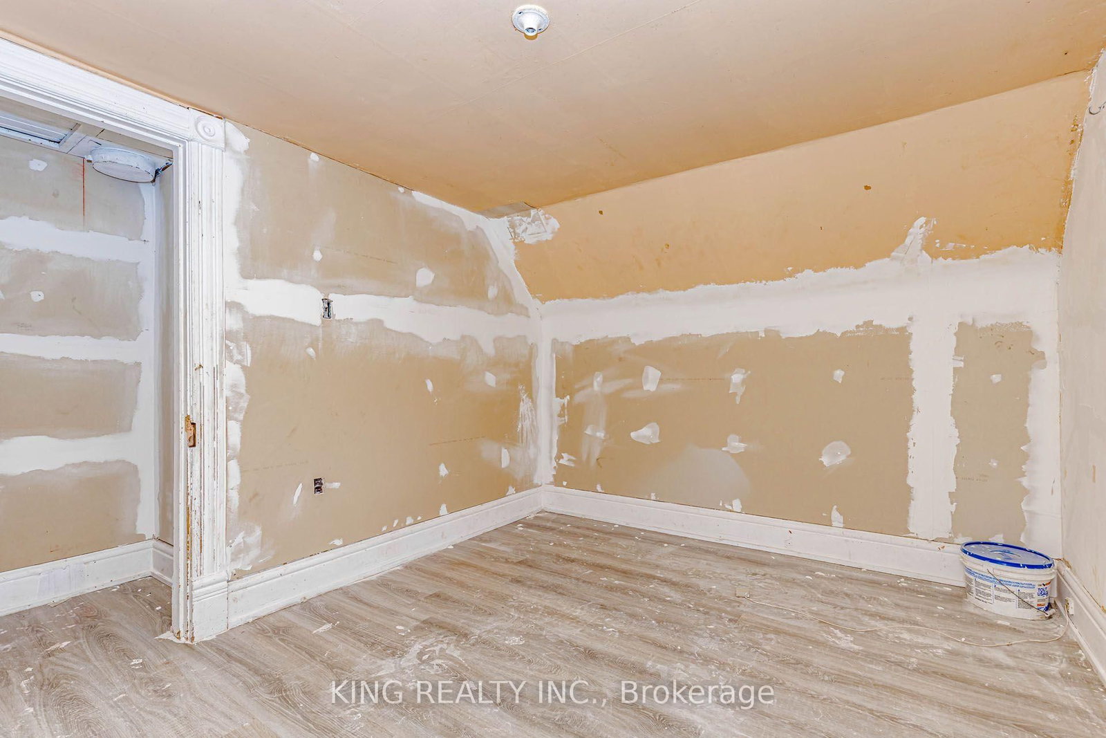 4538 DORCHESTER Road • Thames Centre, ON photo 33