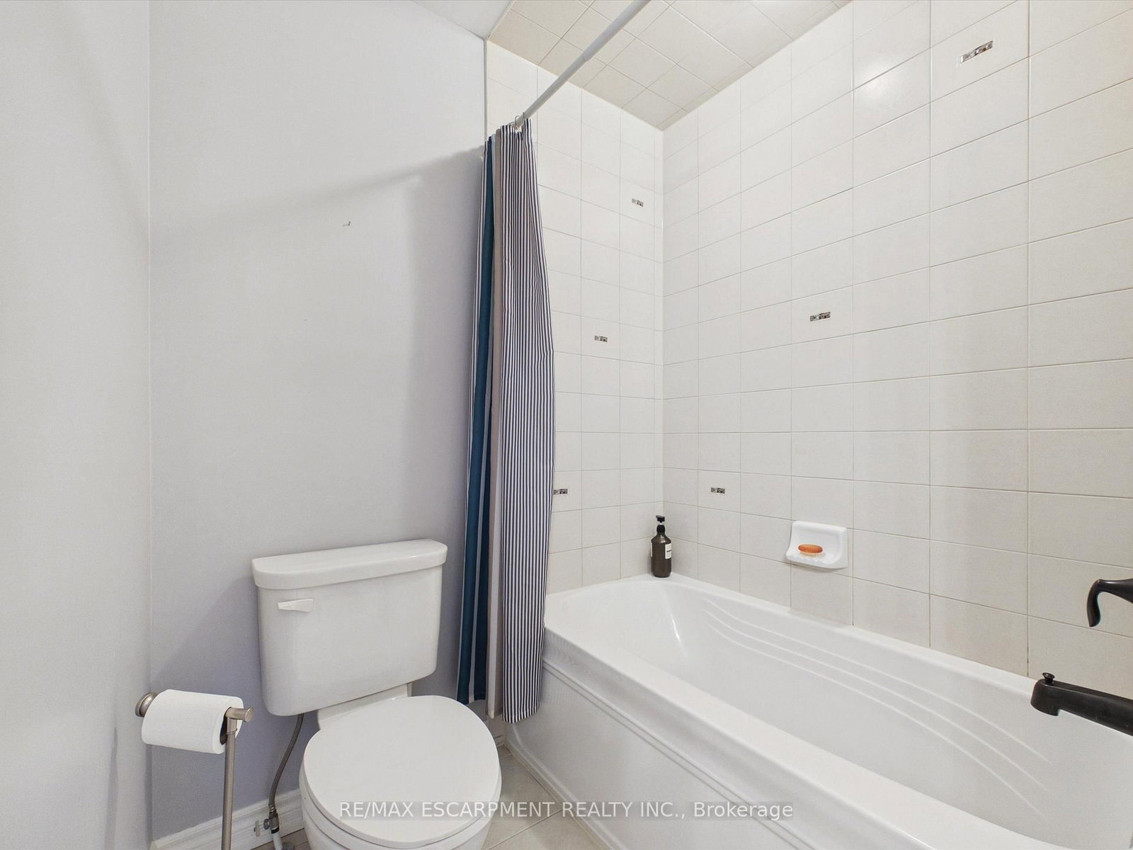 23 Spencer Street • Bracebridge, ON photo 36
