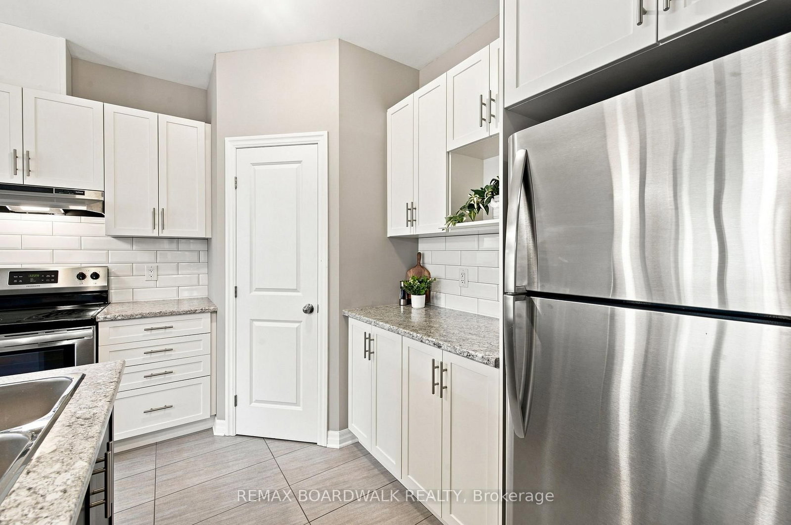 714 Maurice Stead Street • Almonte, ON photo 10