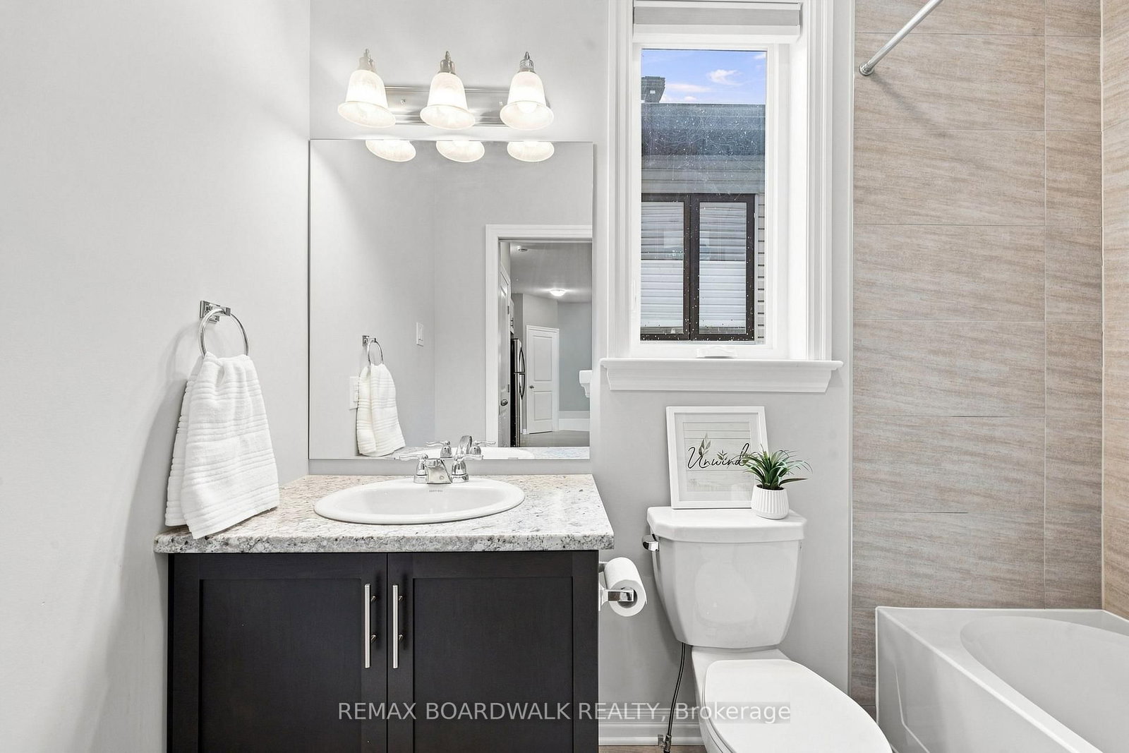 714 Maurice Stead Street • Almonte, ON photo 31