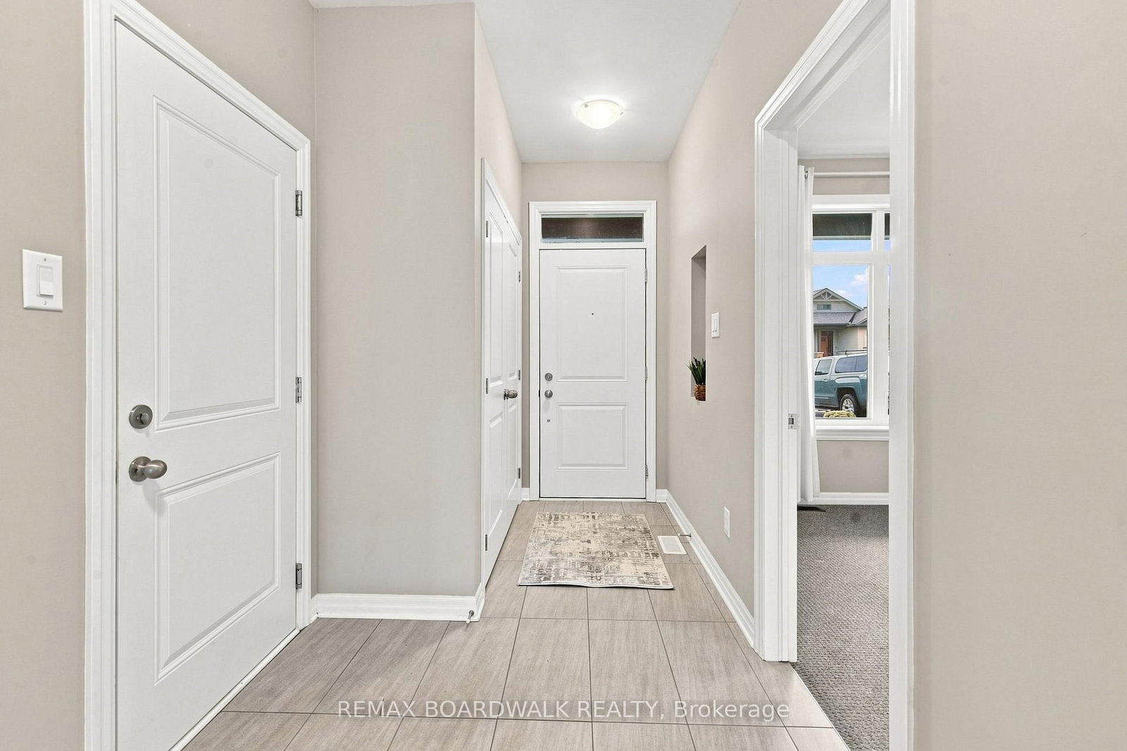 714 Maurice Stead Street • Almonte, ON photo 5
