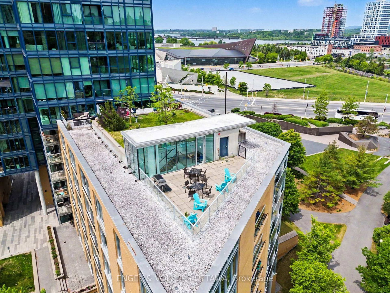 805-200 Lett St, Ottawa, view 37