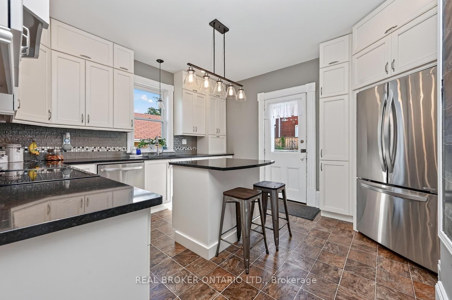 27 Abel Street • Smiths Falls, ON photo 13