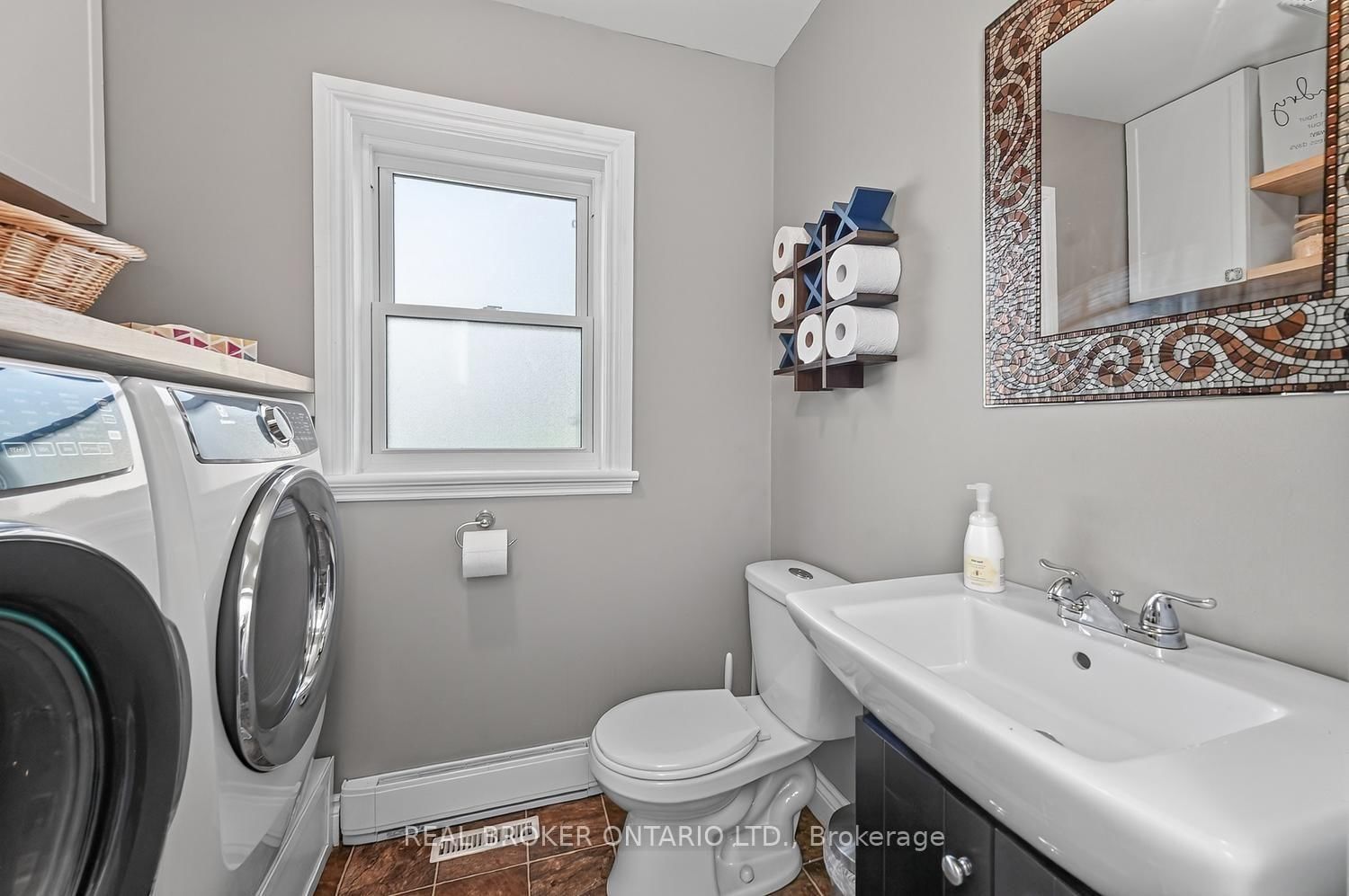 27 Abel Street • Smiths Falls, ON photo 18