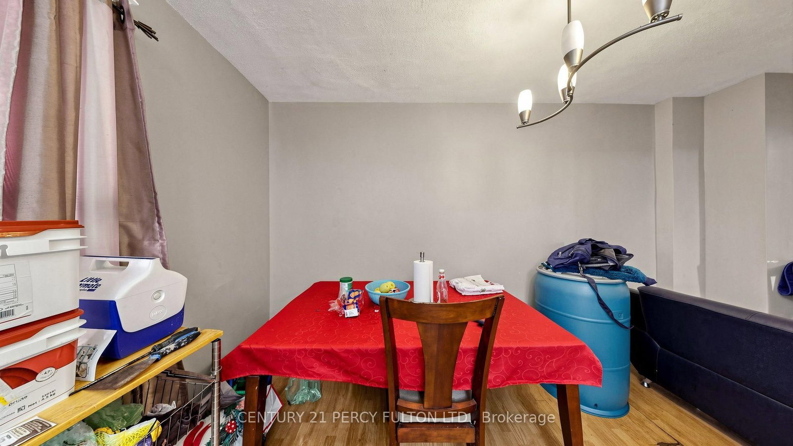 207-209 Victoria Avenue N • Hamilton, ON photo 17