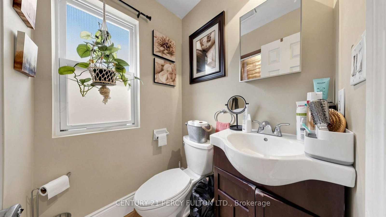 207-209 Victoria Avenue N • Hamilton, ON photo 20