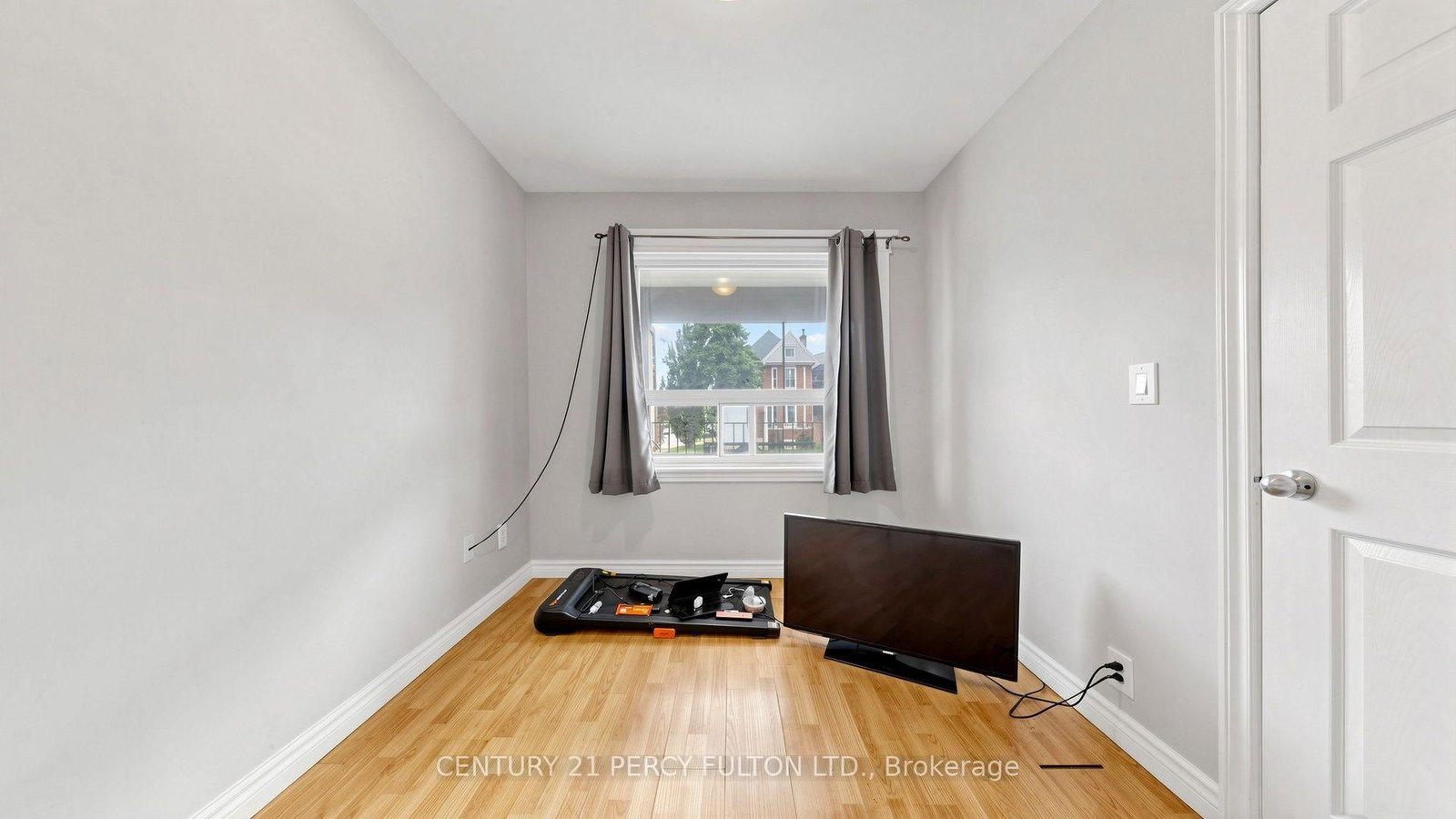 207-209 Victoria Avenue N • Hamilton, ON photo 24