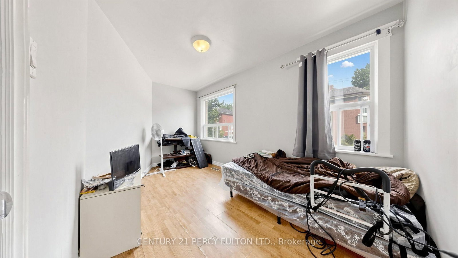 207-209 Victoria Avenue N • Hamilton, ON photo 25
