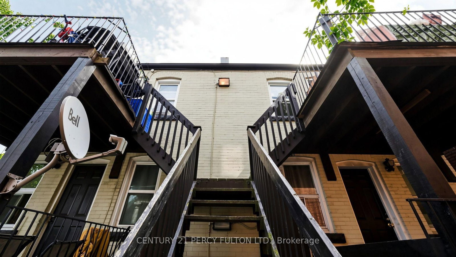 207-209 Victoria Avenue N • Hamilton, ON photo 31