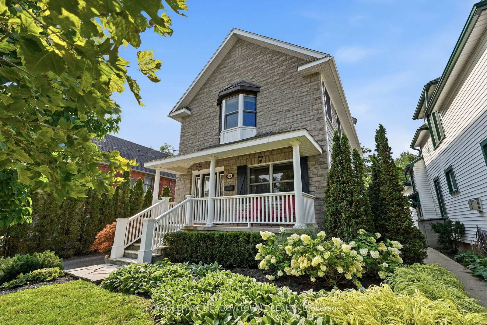 31 Emerick Avenue • Fort Erie, ON photo 2