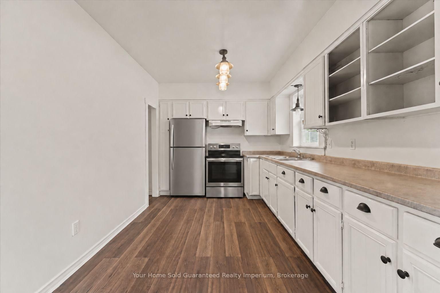 1533 Alexis Road • Windsor, ON photo 12