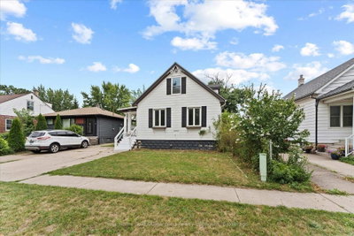 1533 Alexis Road • Windsor, ON photo 4