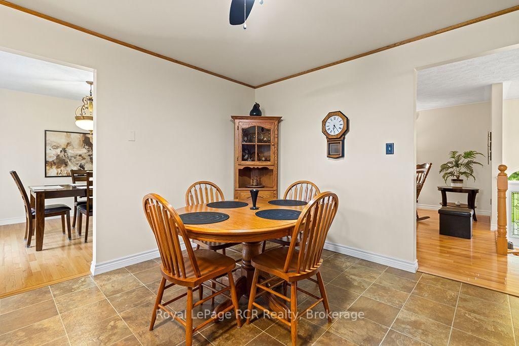 122318 Grey Rd 5 Road • Georgian Bluffs, ON photo 12