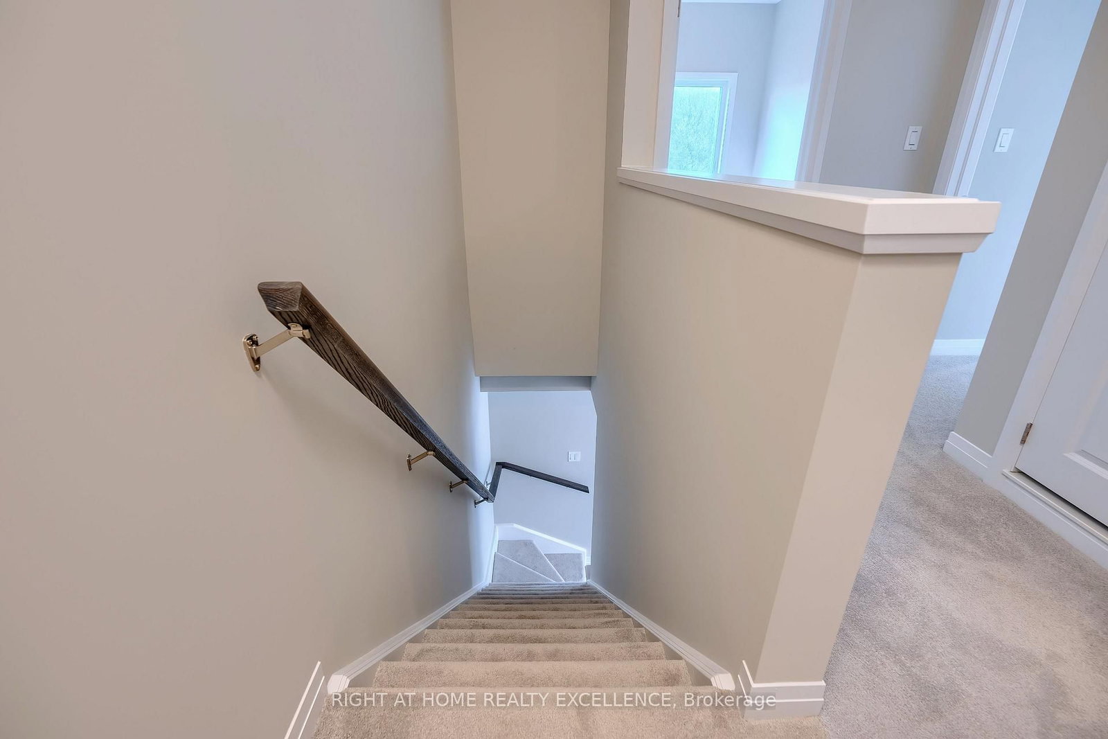 261 Woodbine Avenue • #28 • Kitchener, ON photo 15