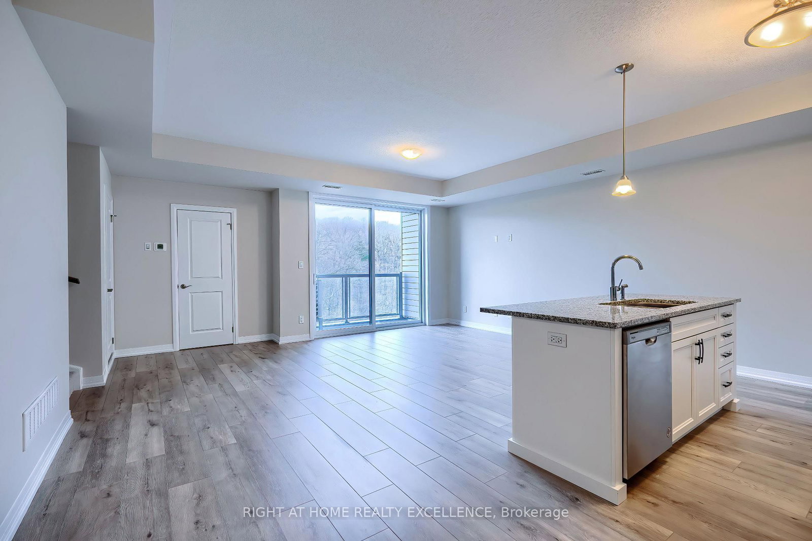 261 Woodbine Avenue • #28 • Kitchener, ON photo 5