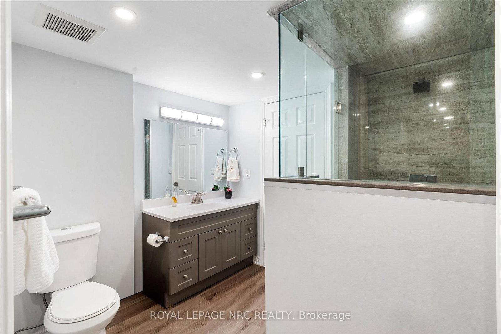 476 Vine Street • St. Catharines, ON photo 29